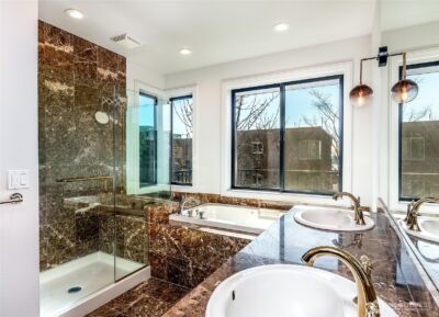 21 W Comstock Street #102, Seattle, WA 98119 - Photo 9