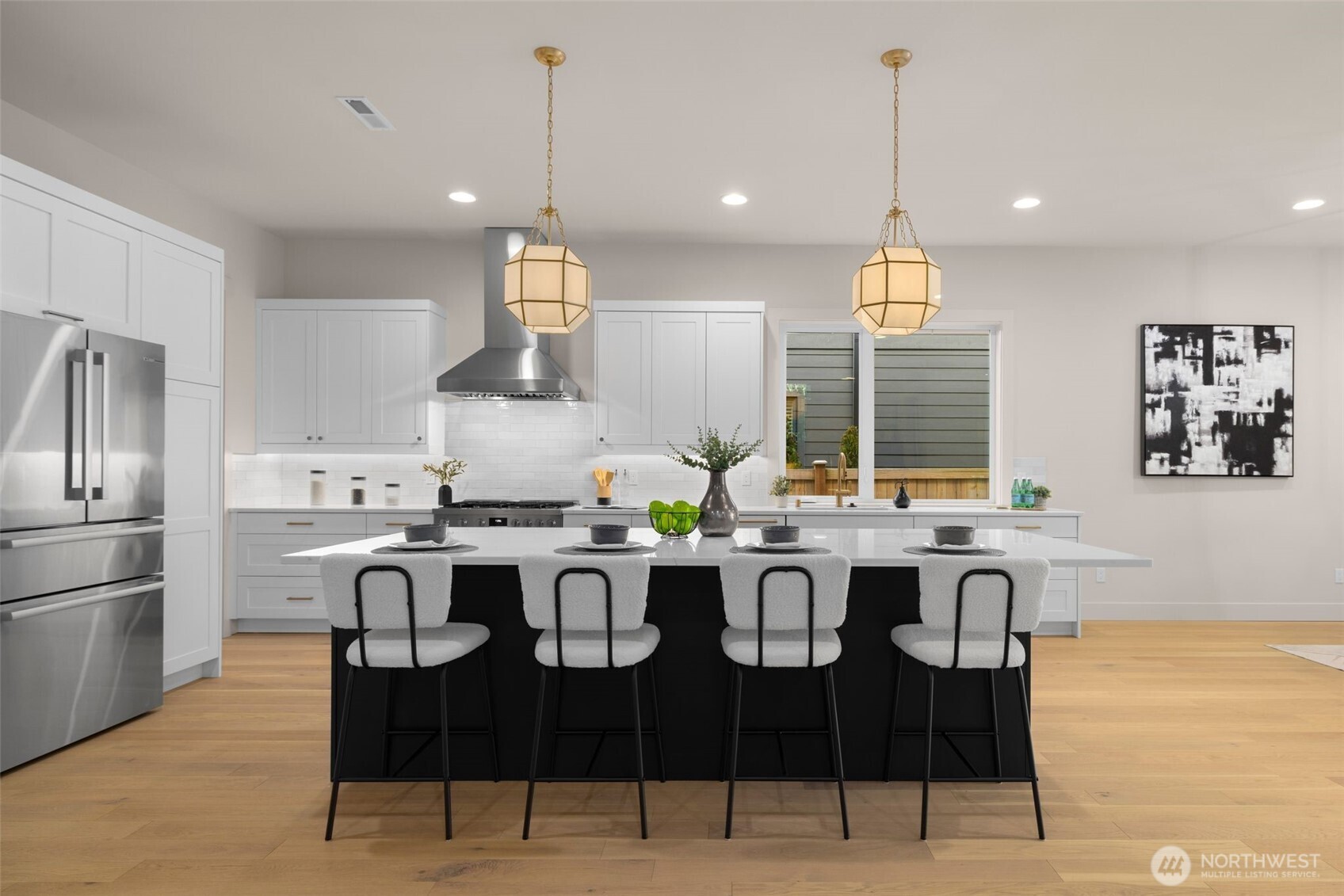 7010 NE 134th Street , Kirkland, WA 98034