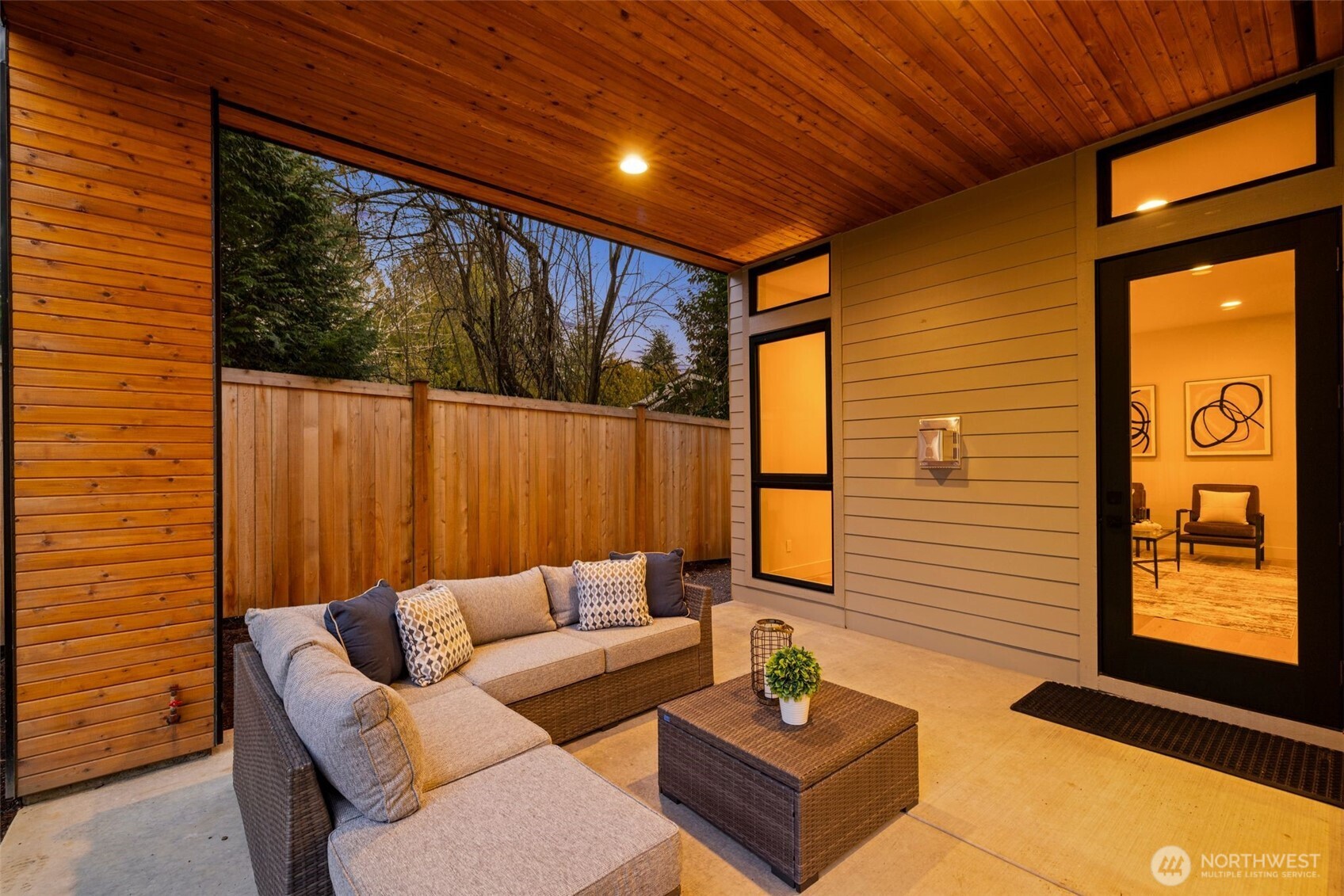 7010 NE 134th Street , Kirkland, WA 98034