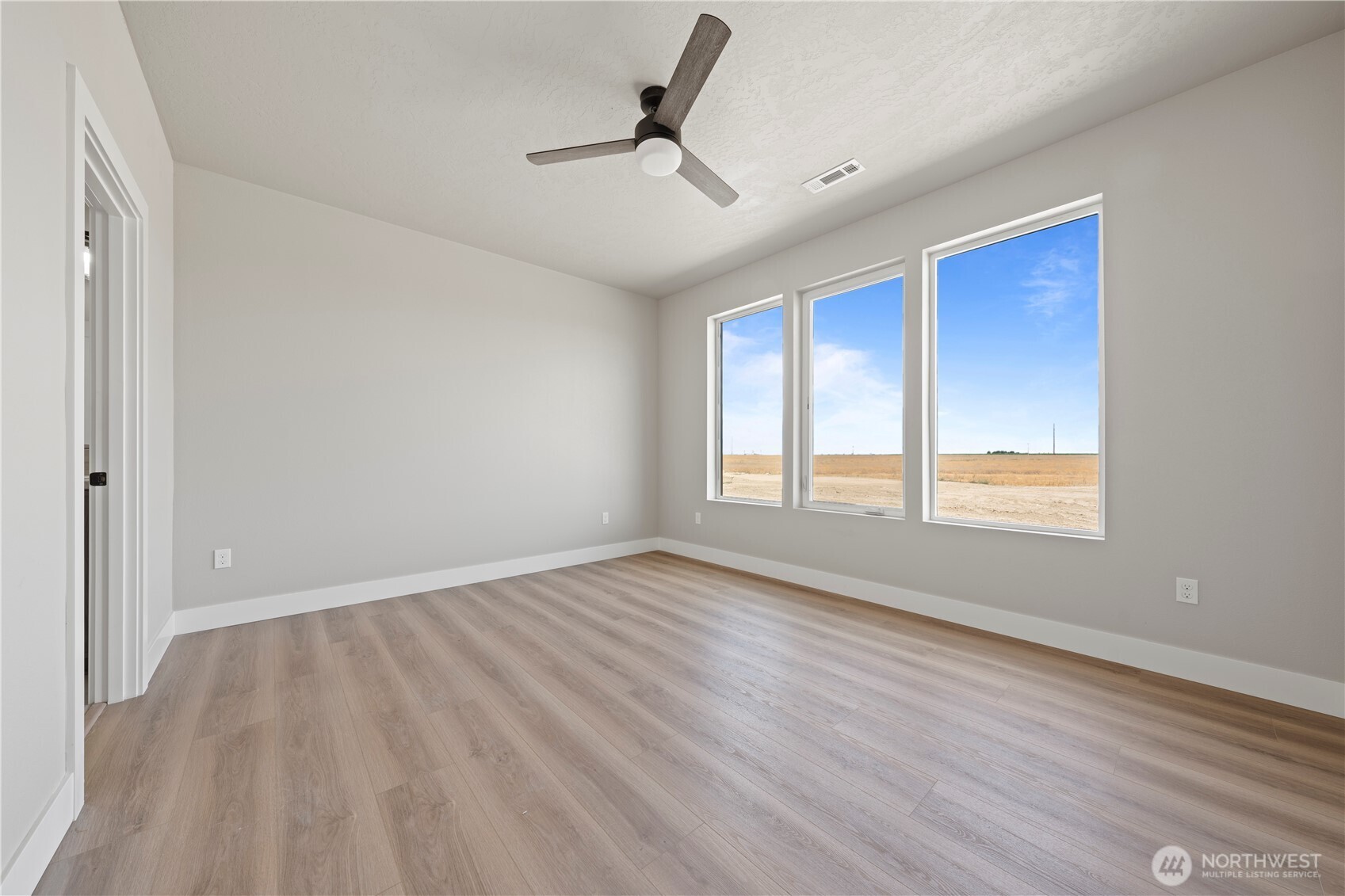 4319 W Surf Scoter Street , Moses Lake, WA 98837