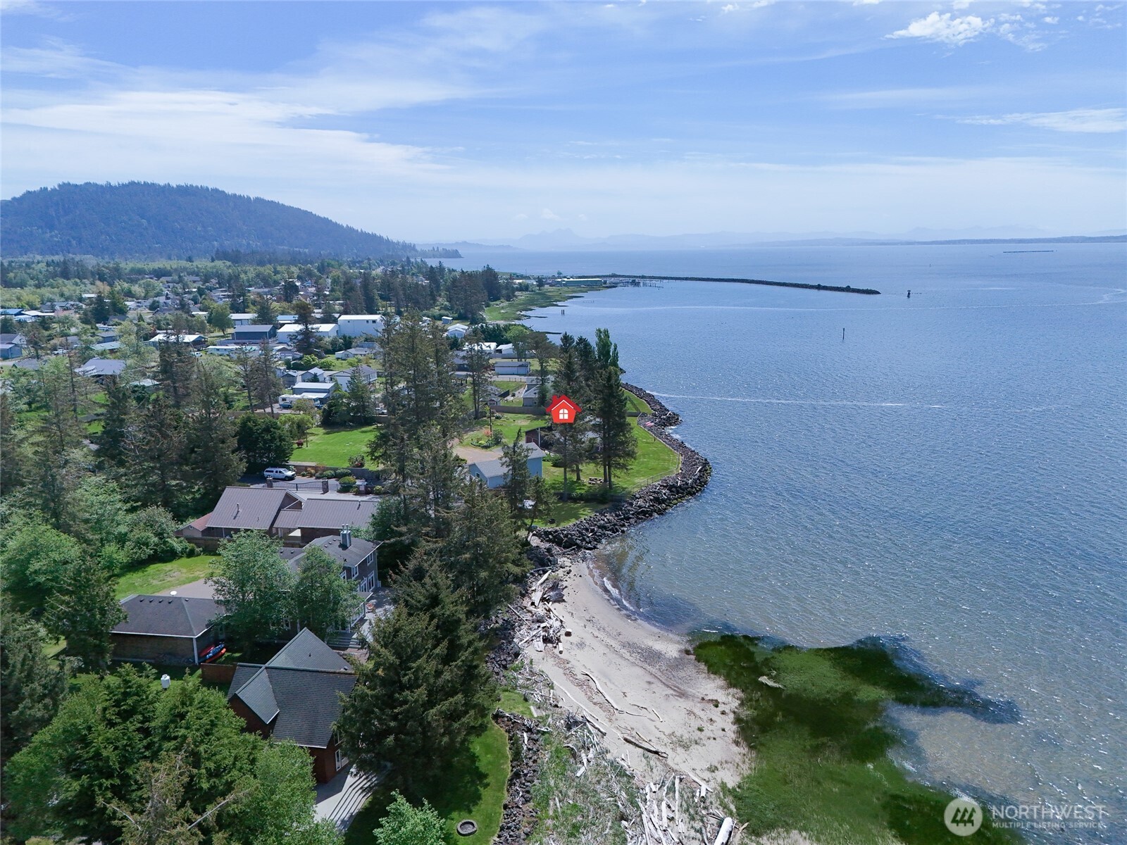 830 Riverview LN , Chinook, WA 98614