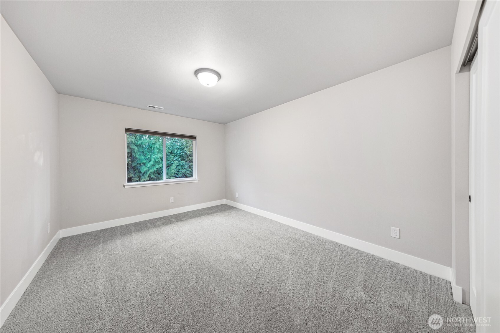 4585 167th Lane SE, Bellevue, WA 98006