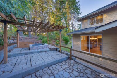 4585 167th Lane SE, Bellevue, WA 98006 - Photo 28