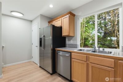 1814 I Street NE #202, Auburn, WA 98002 - Photo 8