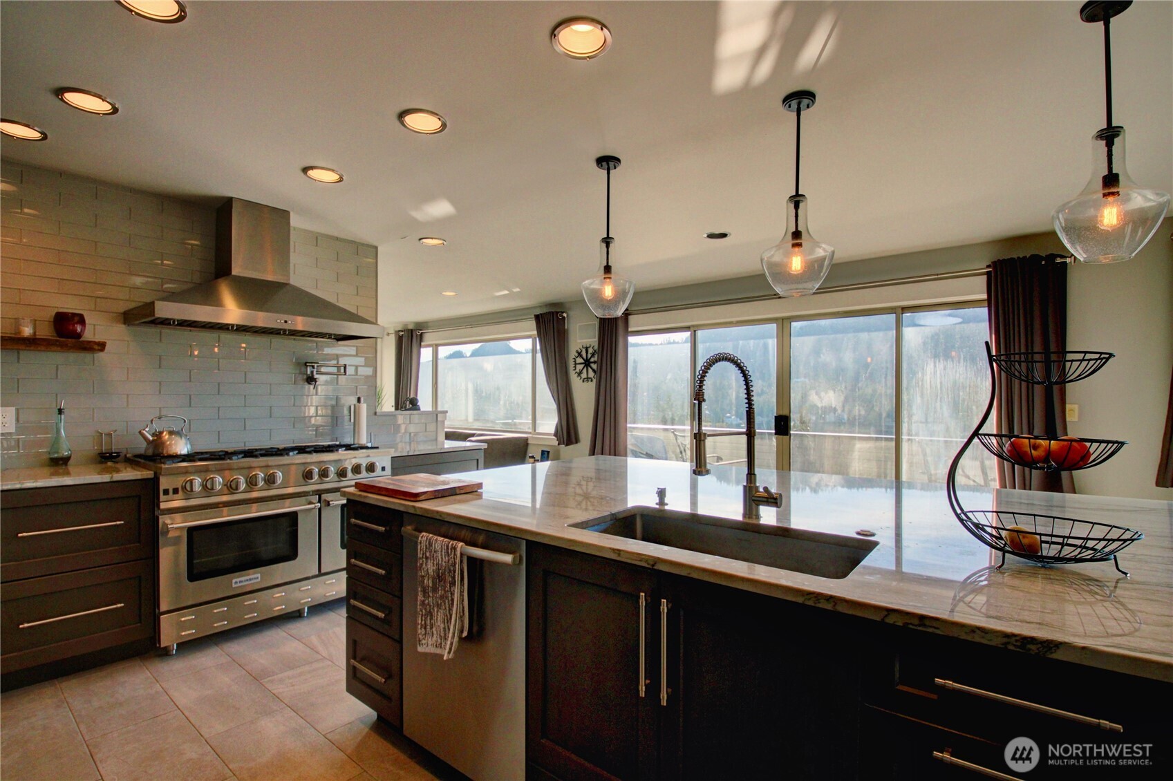 18064 Mariposa Lane , Mount Vernon, WA 98274