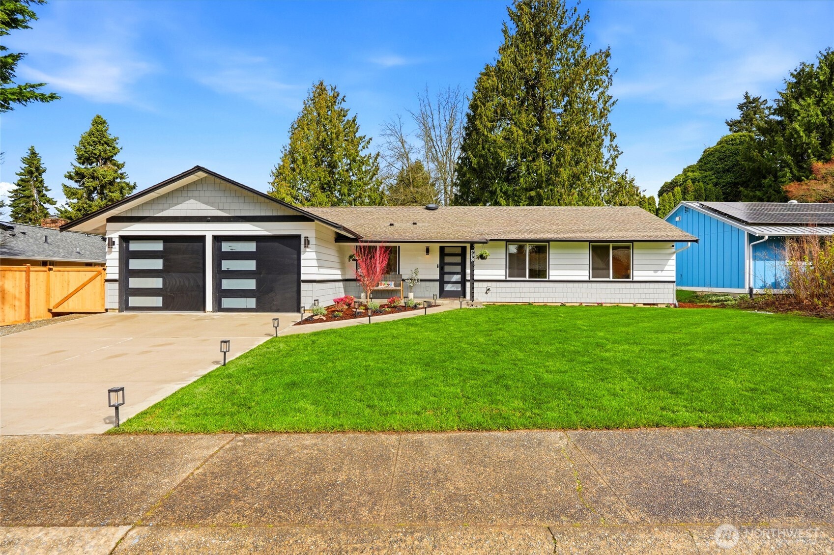 8810 NE 138th Street , Kirkland, WA 98034