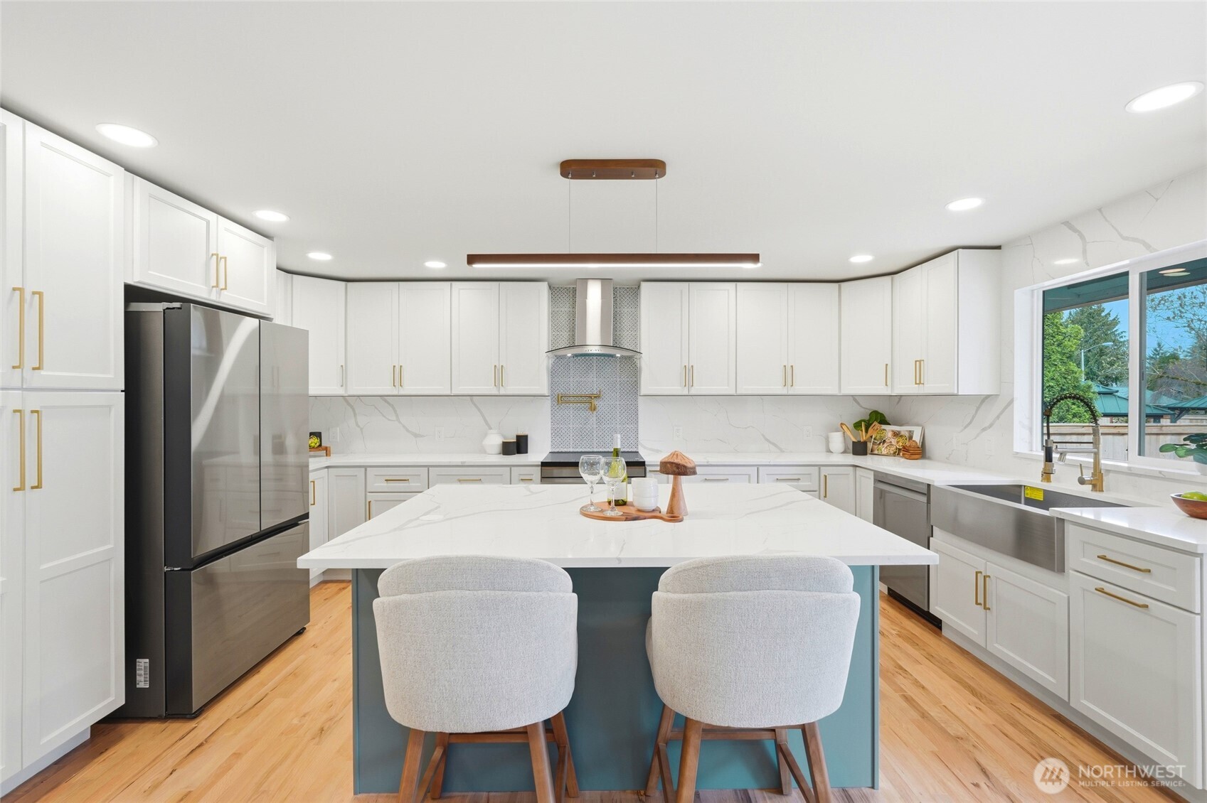 8810 NE 138th Street , Kirkland, WA 98034