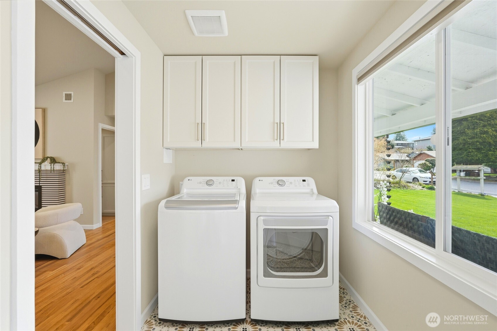 8810 NE 138th Street , Kirkland, WA 98034