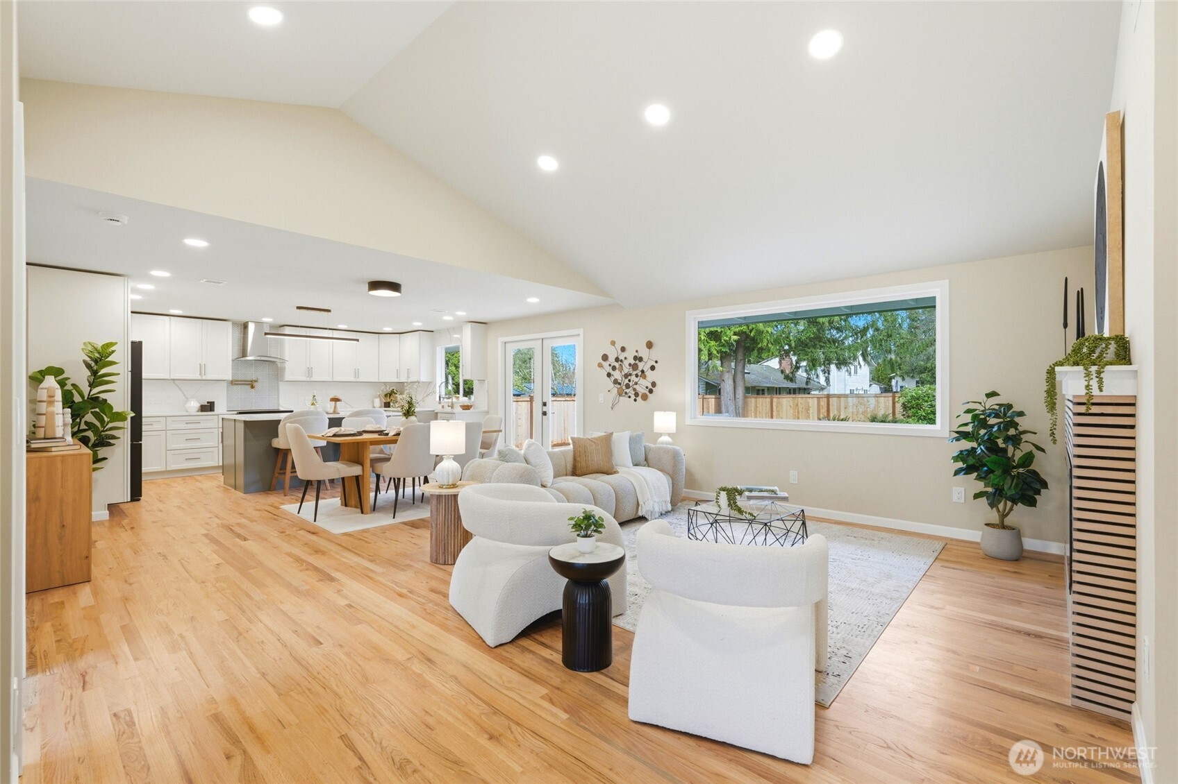 8810 NE 138th Street , Kirkland, WA 98034