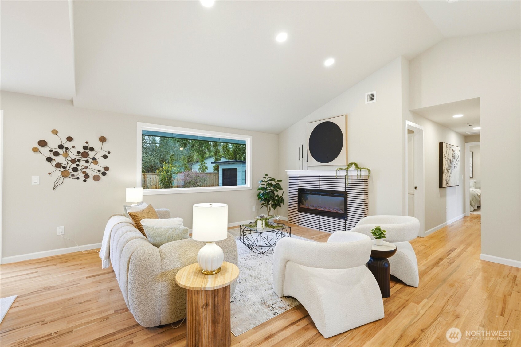 8810 NE 138th Street , Kirkland, WA 98034