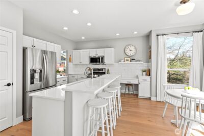 1956 S Springfield Court , Bellingham, WA 98229 - Photo 7