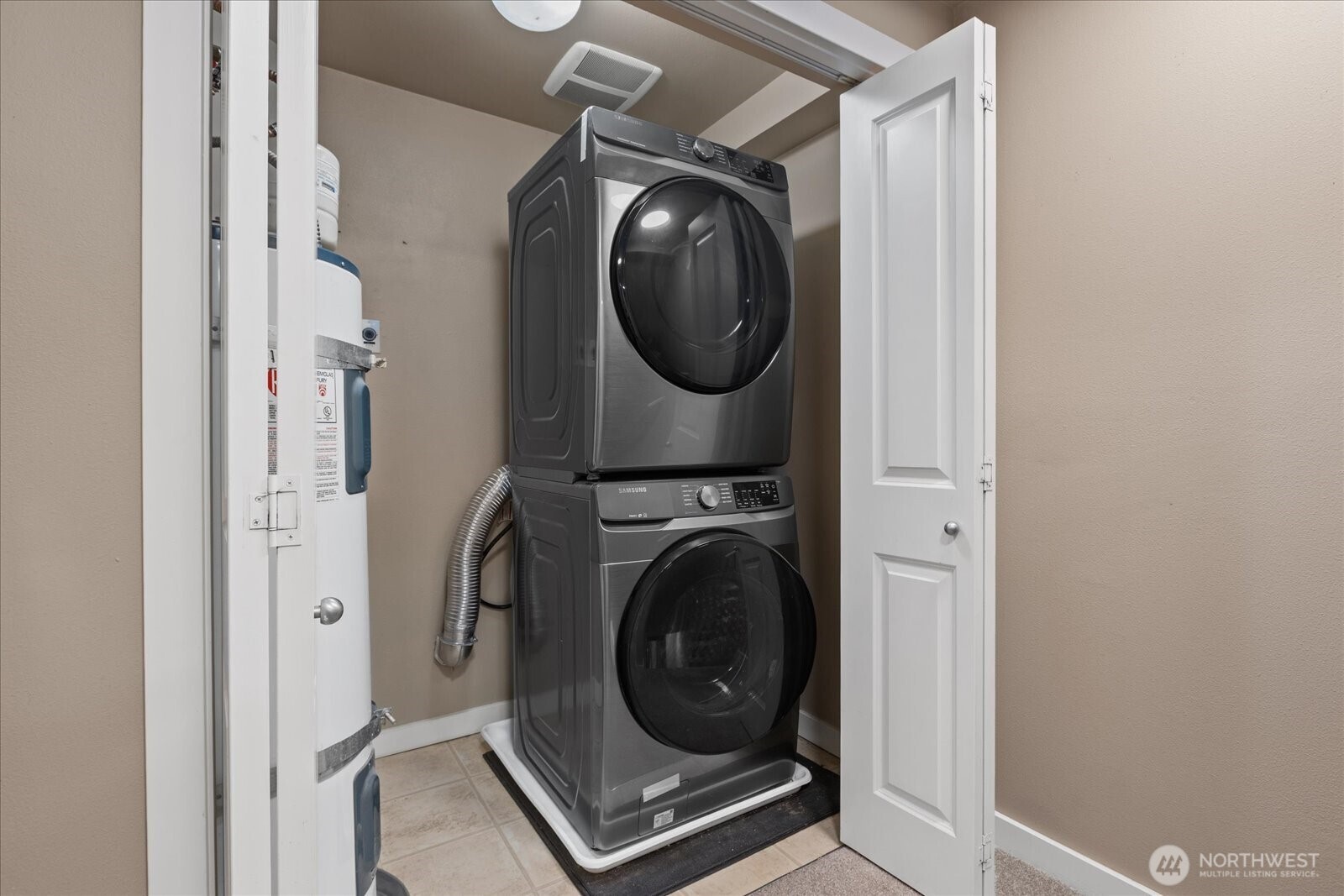 1108 29th Avenue S #B, Seattle, WA 98144