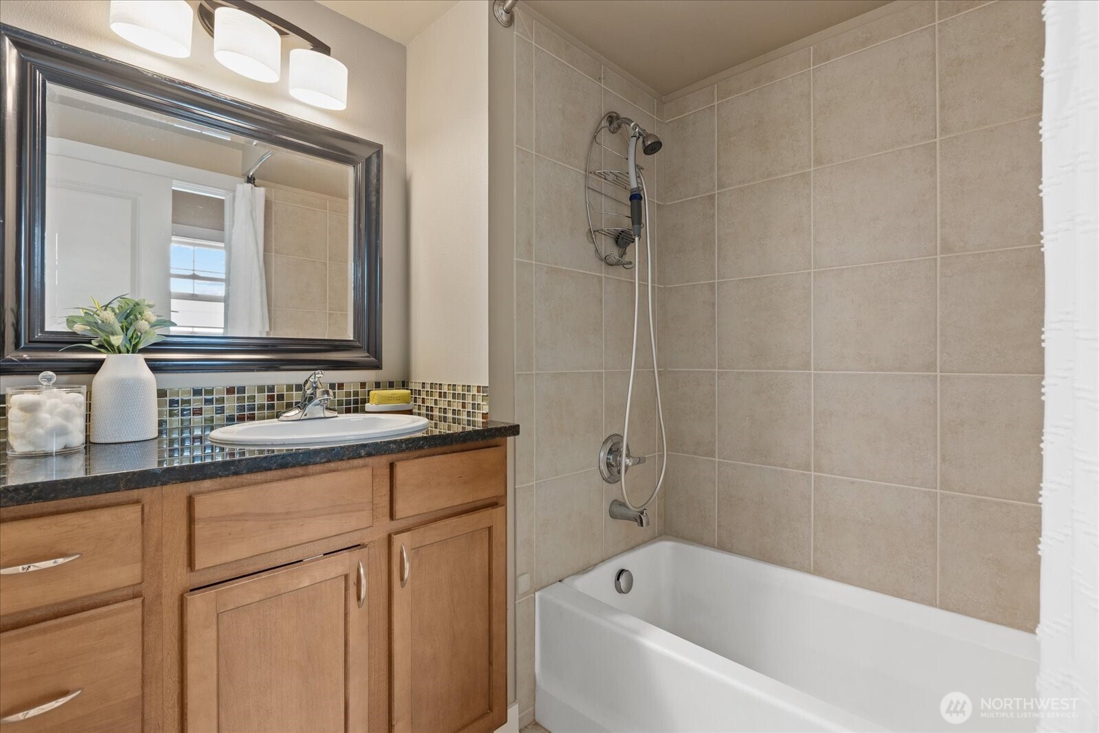 1108 29th Avenue S #B, Seattle, WA 98144