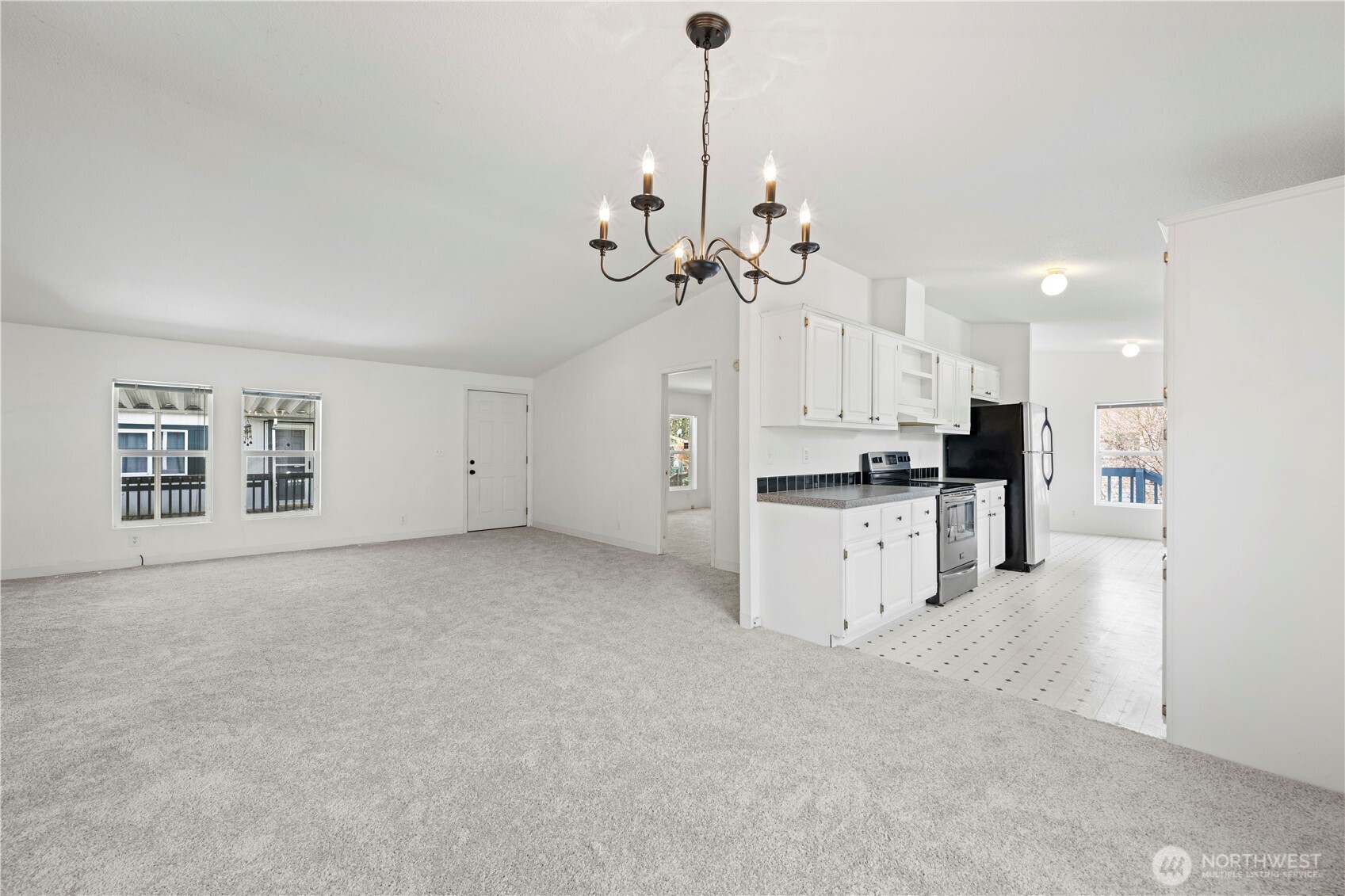 11100 4th Avenue W #22, Everett, WA 98204