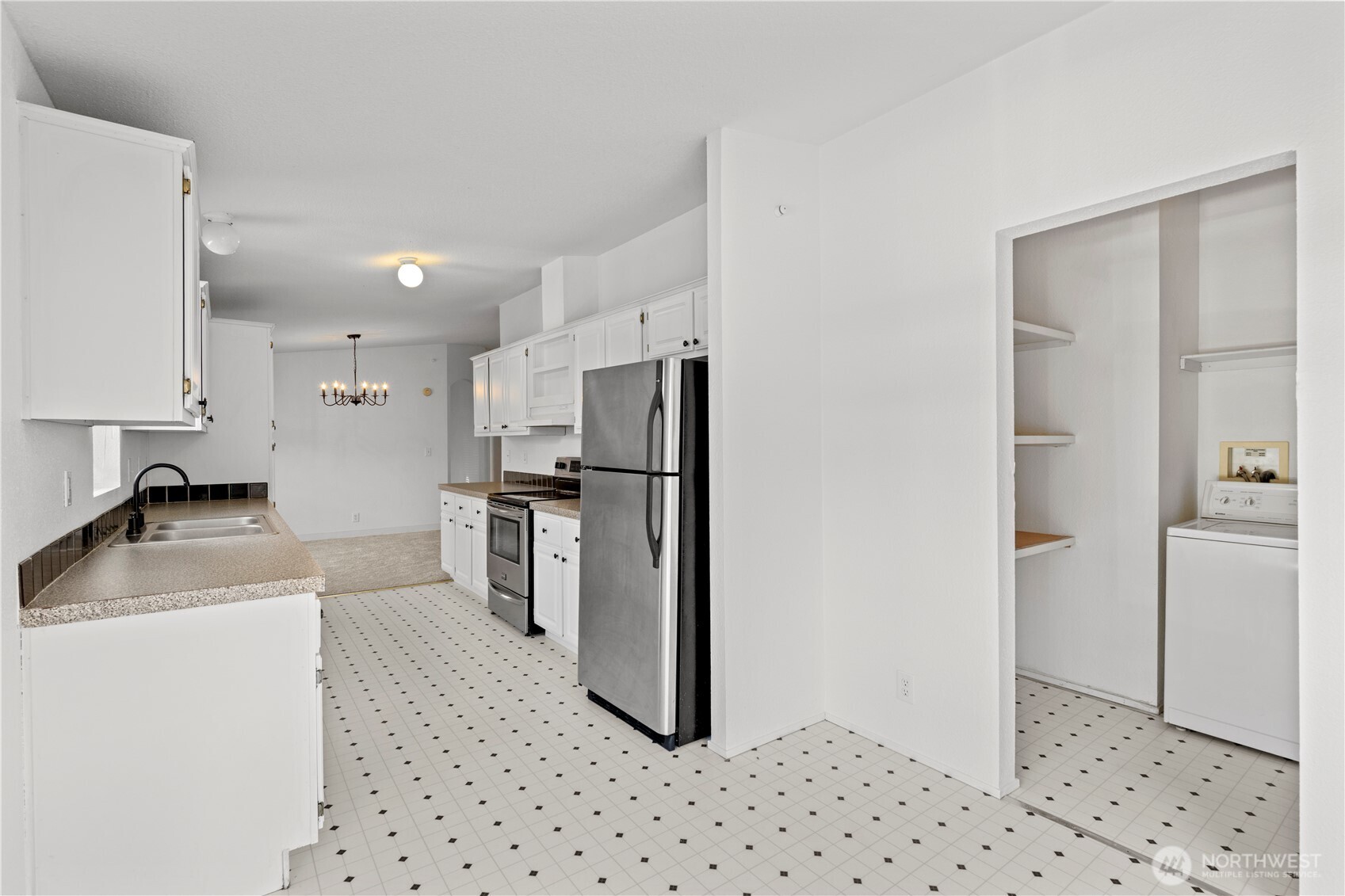 11100 4th Avenue W #22, Everett, WA 98204