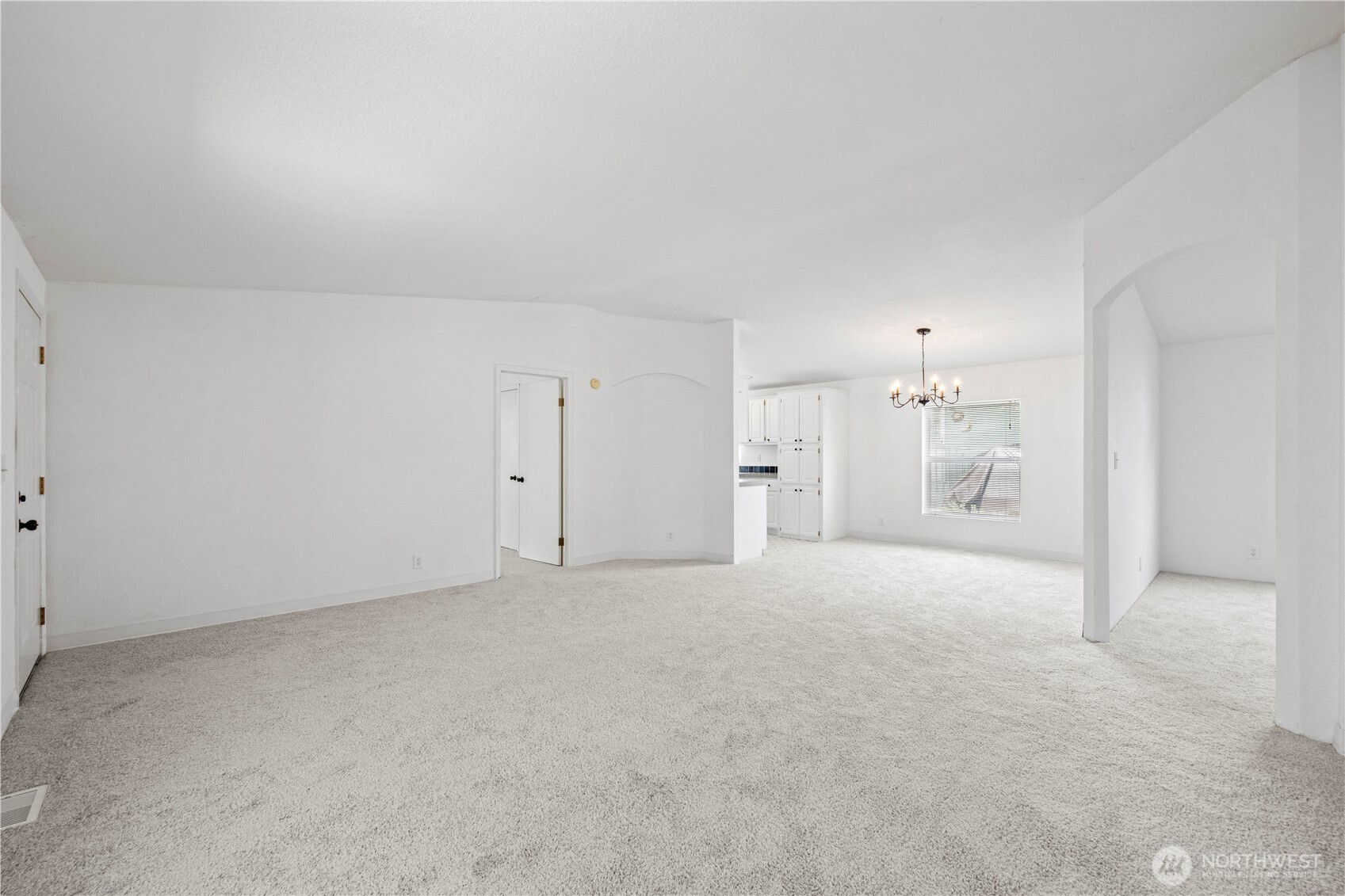 11100 4th Avenue W #22, Everett, WA 98204