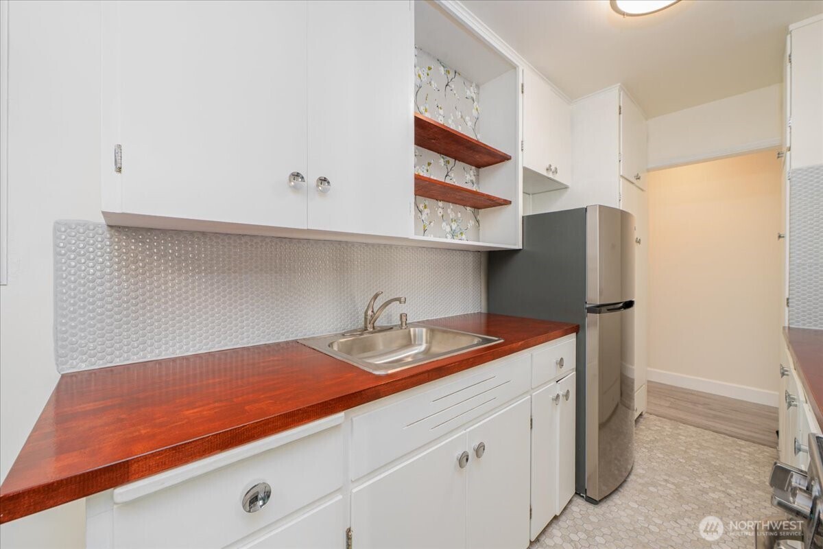 7 Harrison Street #20, Seattle, WA 98109