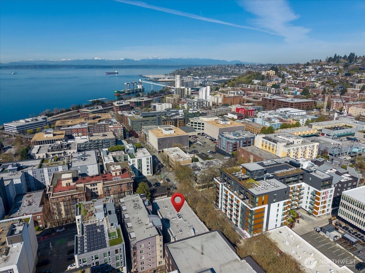 7 Harrison Street #20, Seattle, WA 98109