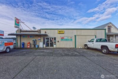 112 W Main Street , Elma, WA 98541