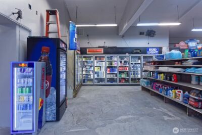 112 W Main Street , Elma, WA 98541 - Photo 11