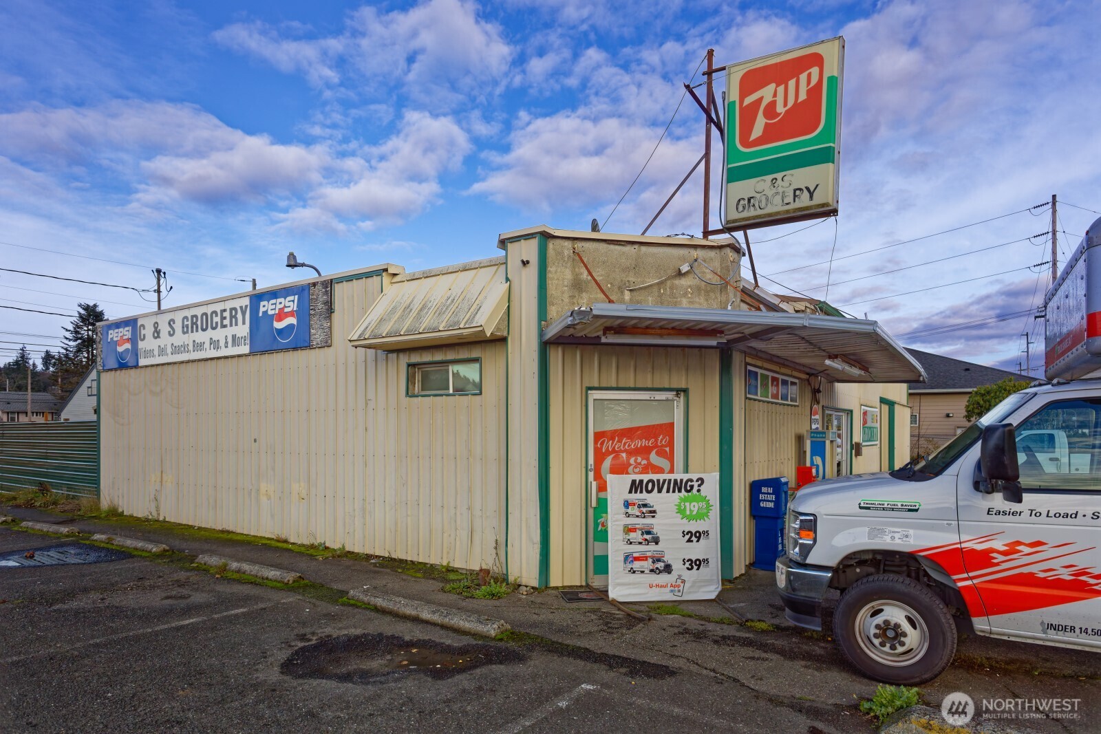 112 W Main Street , Elma, WA 98541