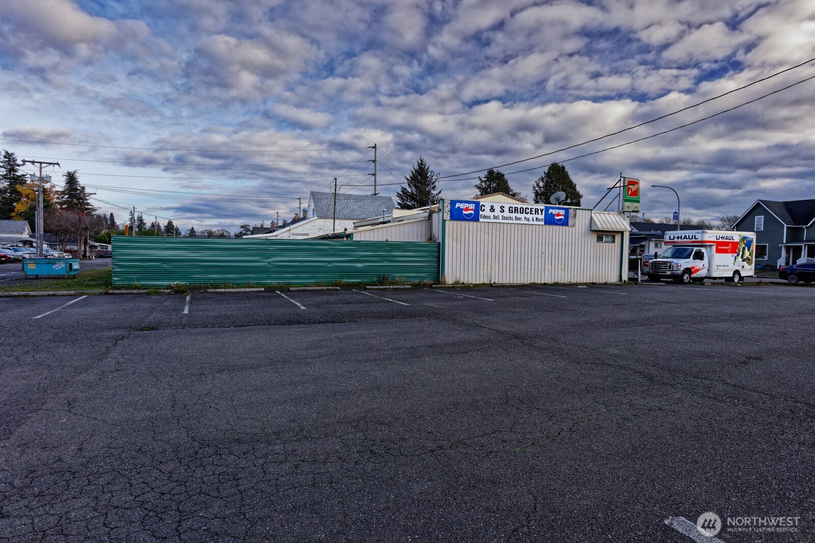 112 W Main Street , Elma, WA 98541