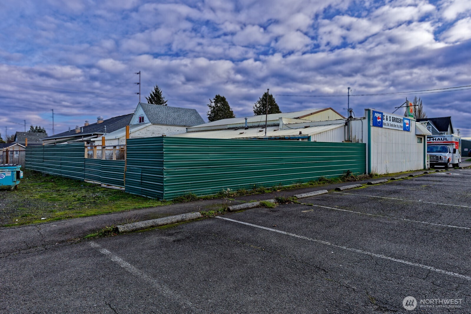 112 W Main Street , Elma, WA 98541