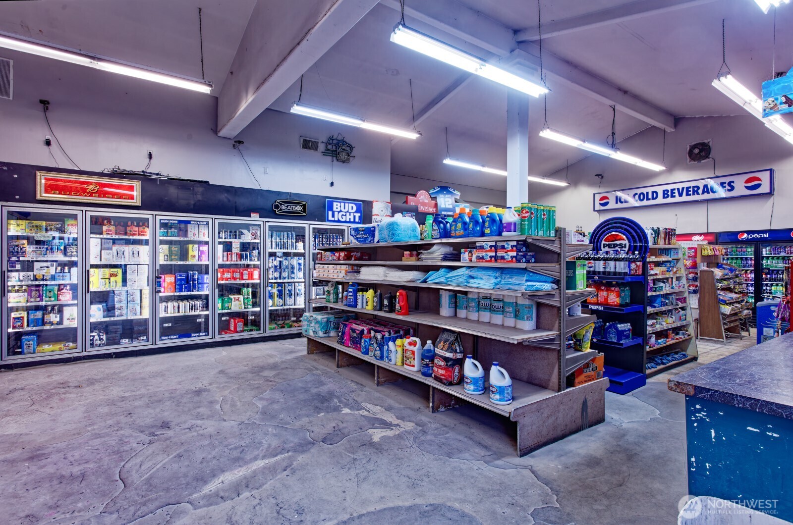 112 W Main Street , Elma, WA 98541