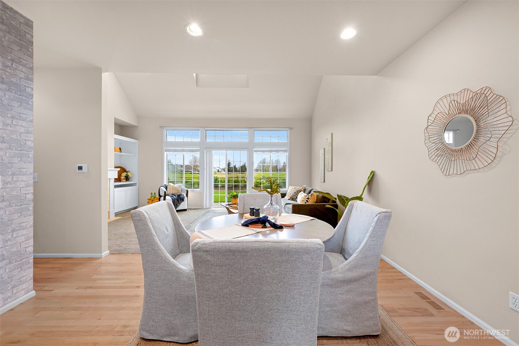 1725 Harrison Place #104, Lynden, WA 98264