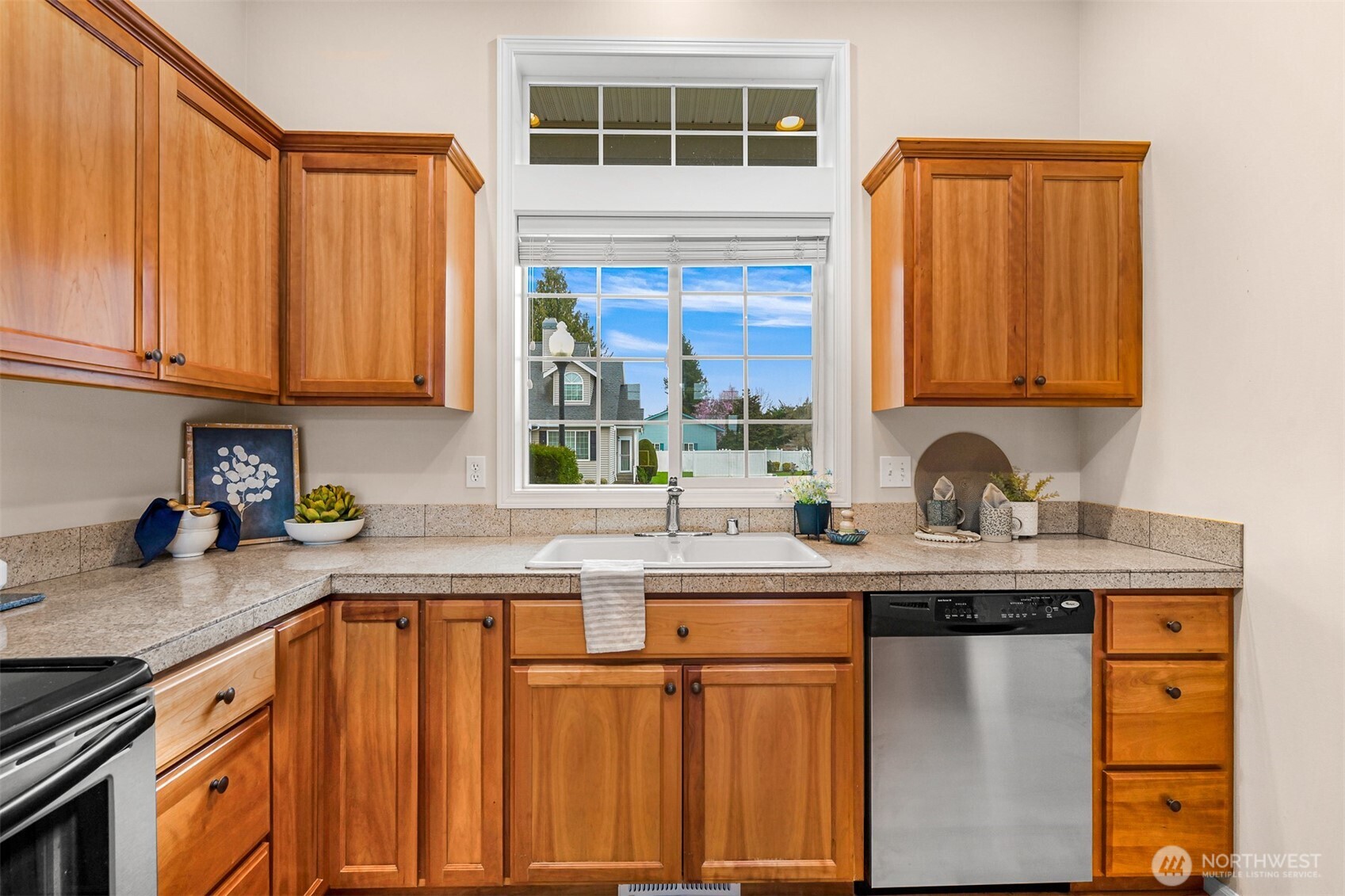 1725 Harrison Place #104, Lynden, WA 98264