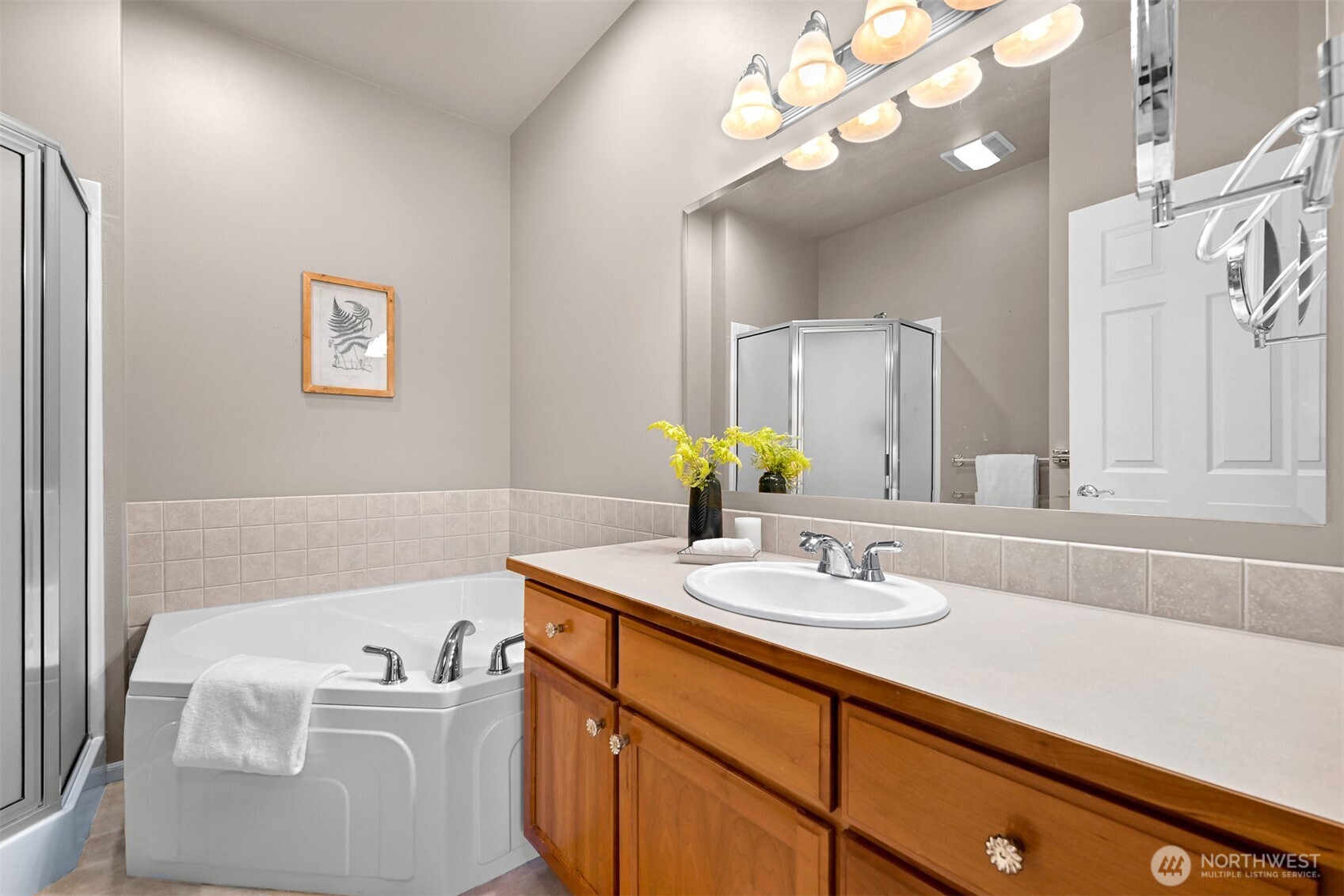 1725 Harrison Place #104, Lynden, WA 98264