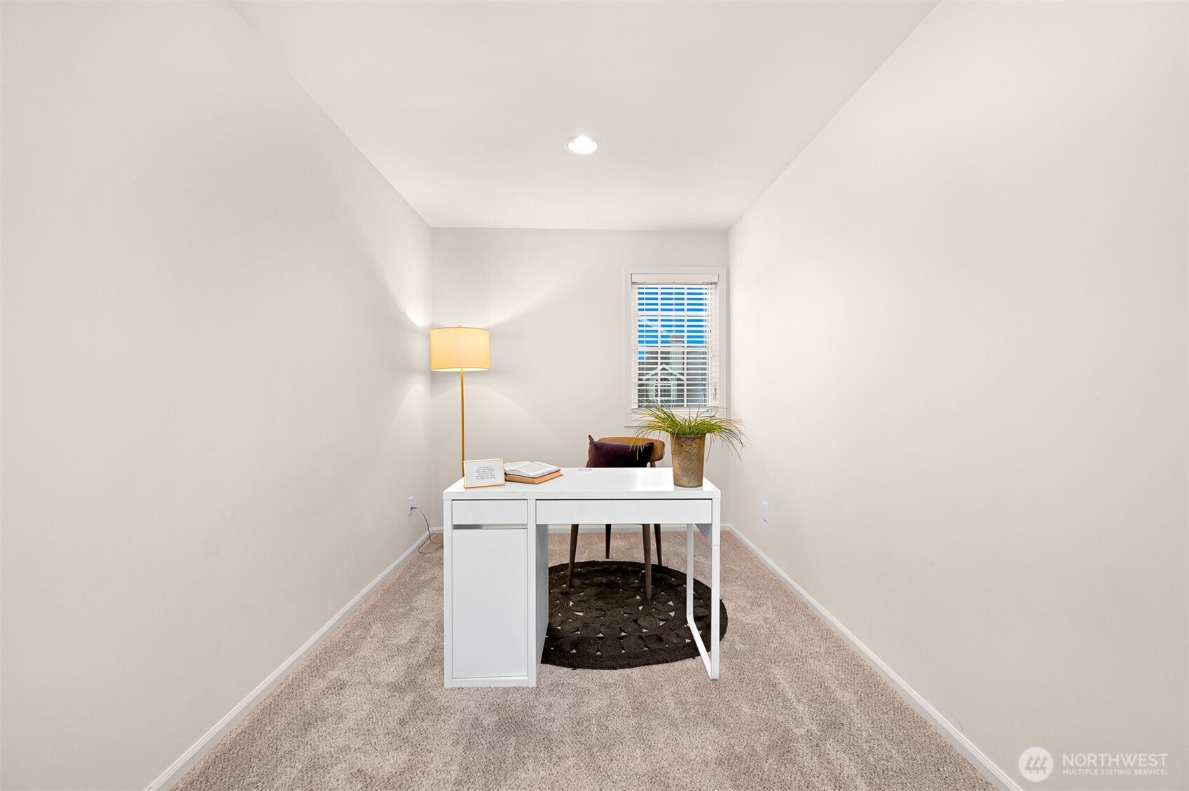 1725 Harrison Place #104, Lynden, WA 98264