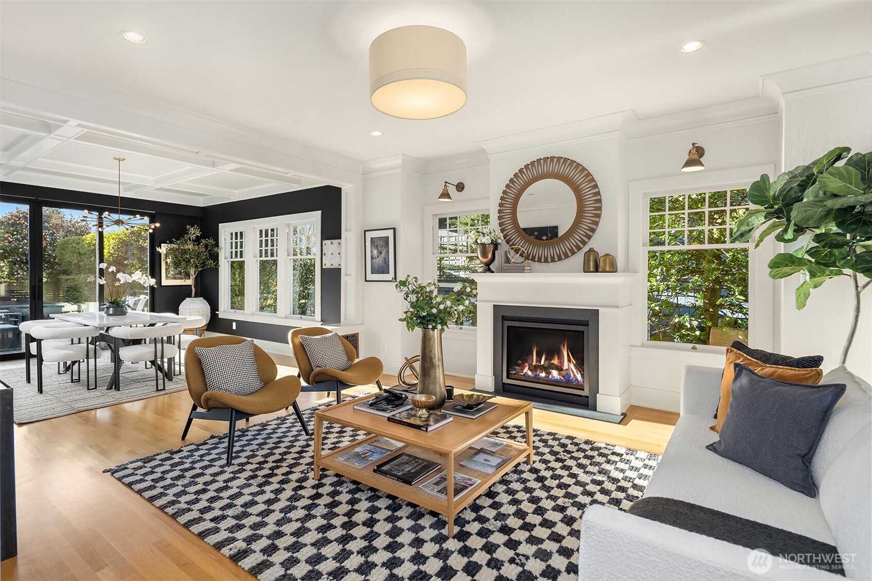 1939 14th Avenue E, Seattle, WA 98112