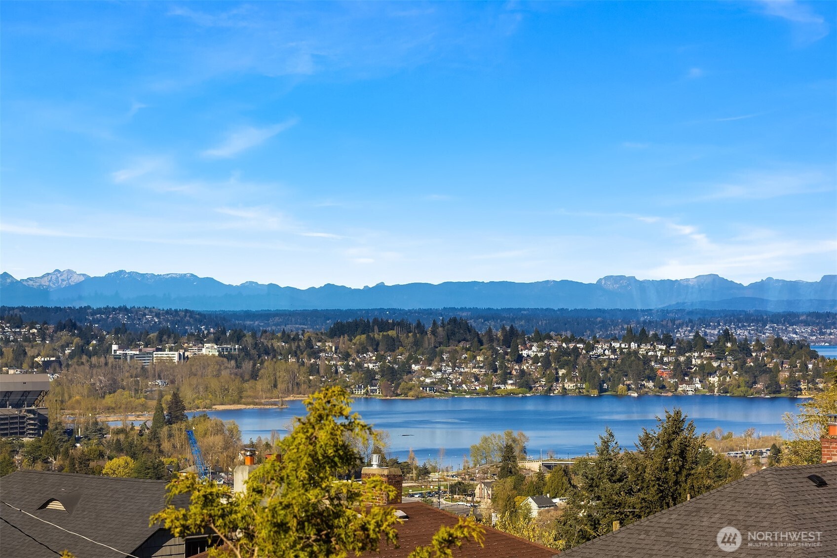 1939 14th Avenue E, Seattle, WA 98112