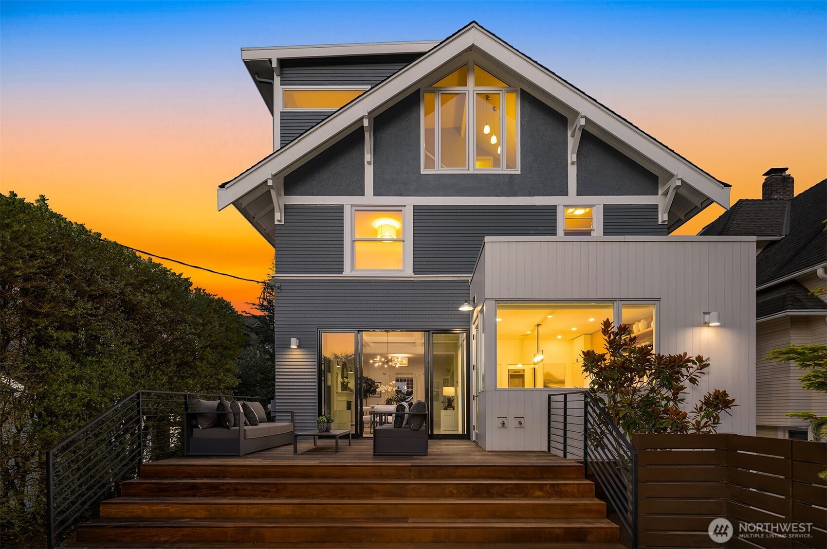 1939 14th Avenue E, Seattle, WA 98112