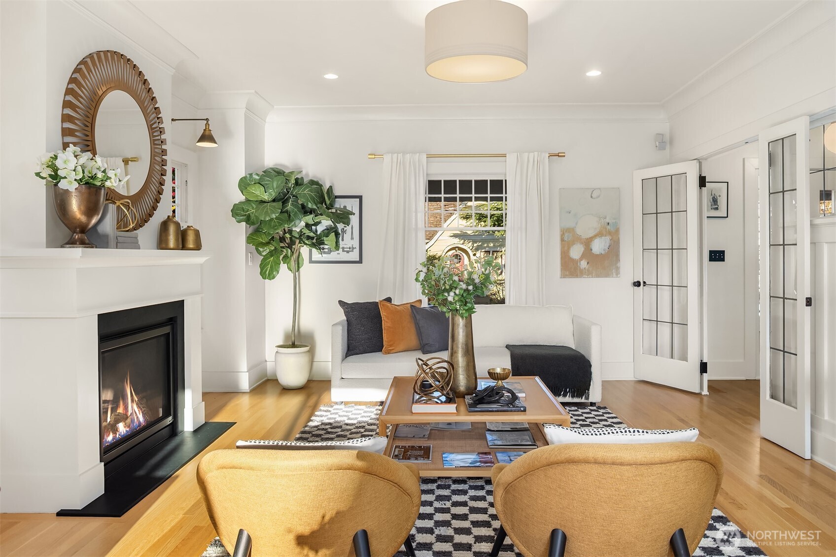 1939 14th Avenue E, Seattle, WA 98112