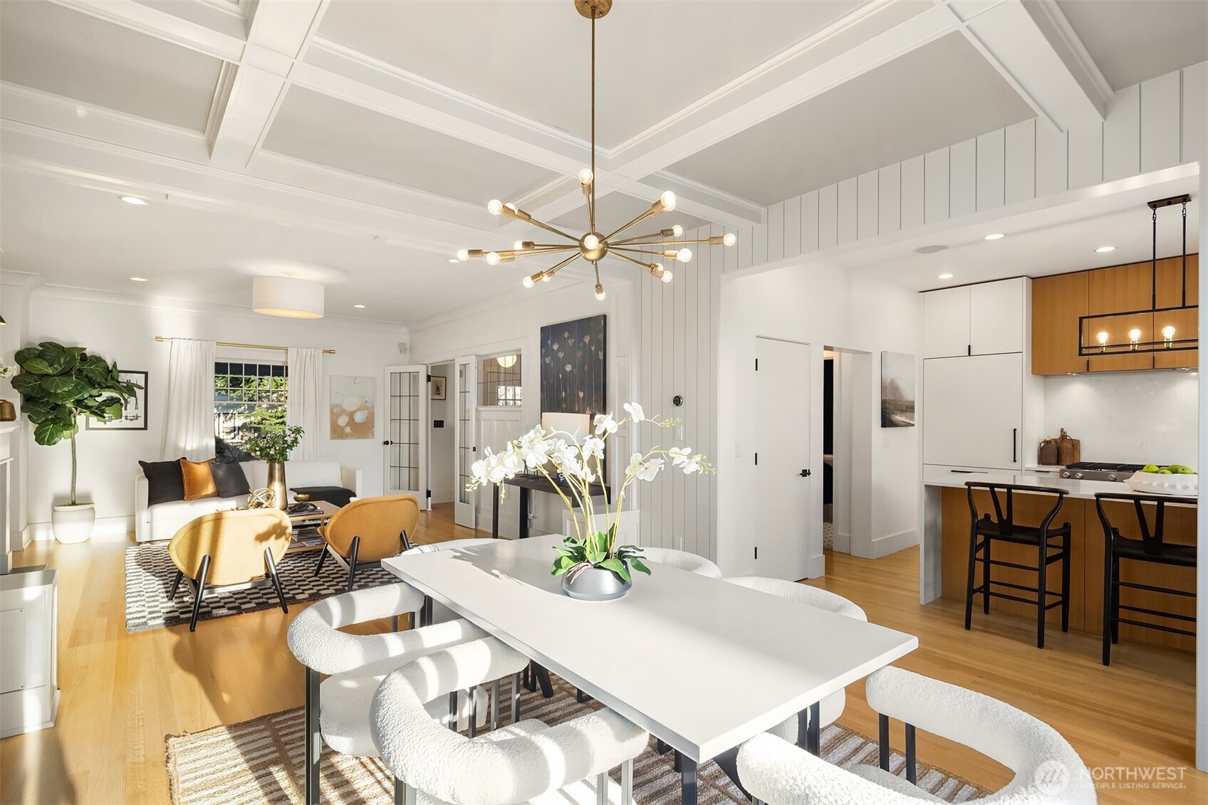 1939 14th Avenue E, Seattle, WA 98112