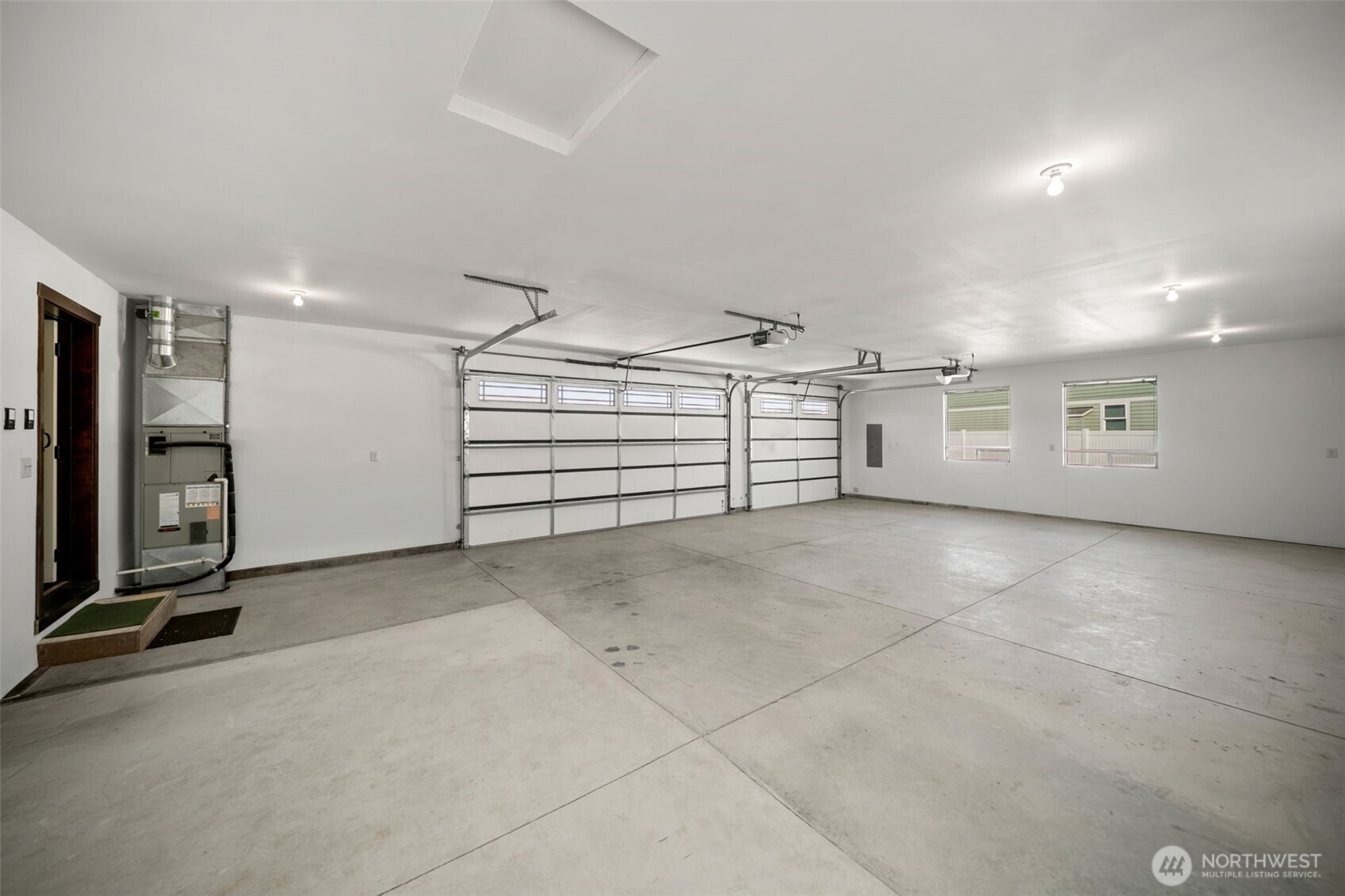 229 Sun Valley Drive , Wenatchee, WA 98801-9711