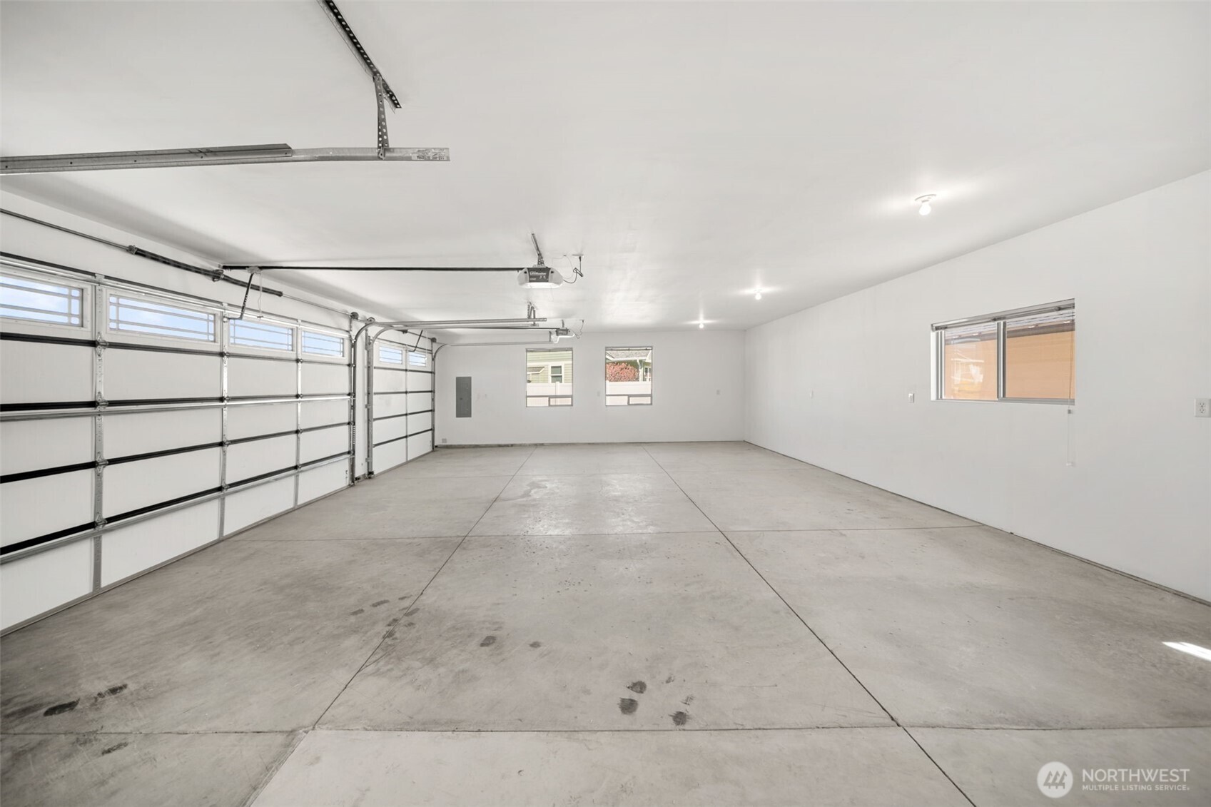 229 Sun Valley Drive , Wenatchee, WA 98801-9711