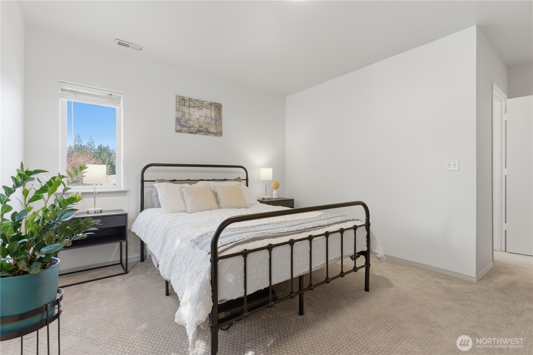 4063 Flora Drive , Fircrest, WA 98466-5739