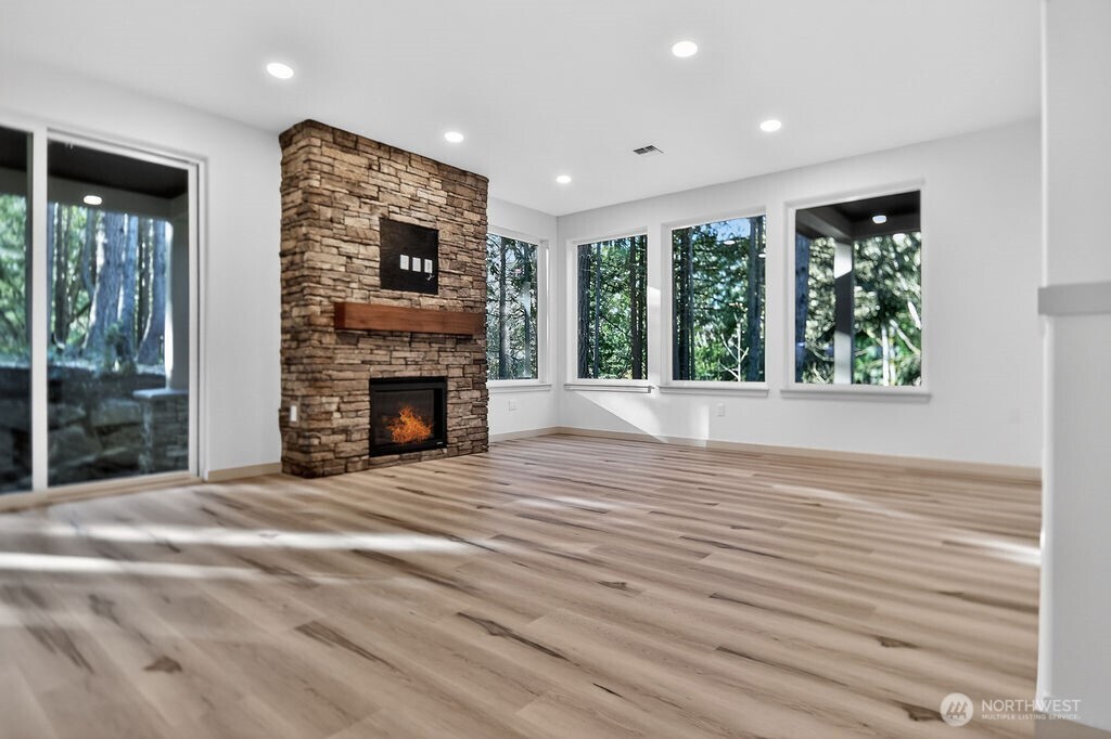 502 Lake of the Hills Loop , Sequim, WA 98382