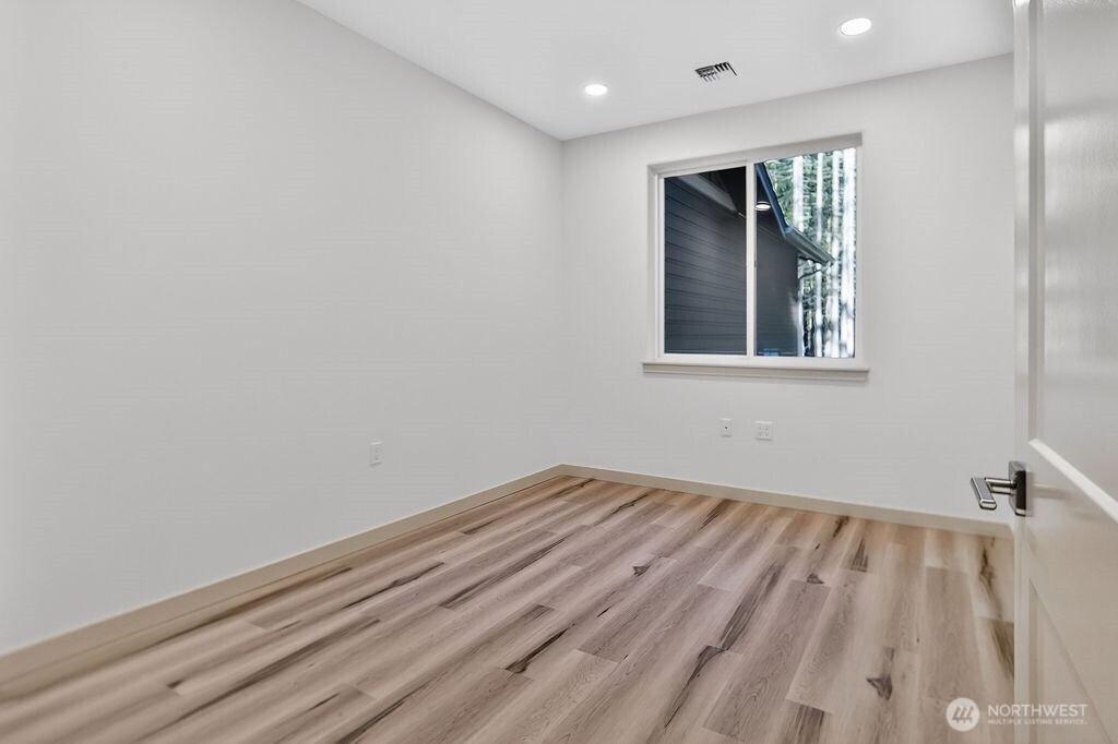 502 Lake of the Hills Loop , Sequim, WA 98382