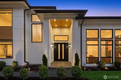 5539 116th Avenue NE, Kirkland, WA 98033