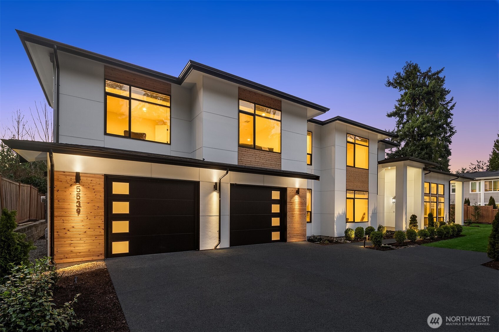 5539 116th Avenue NE, Kirkland, WA 98033