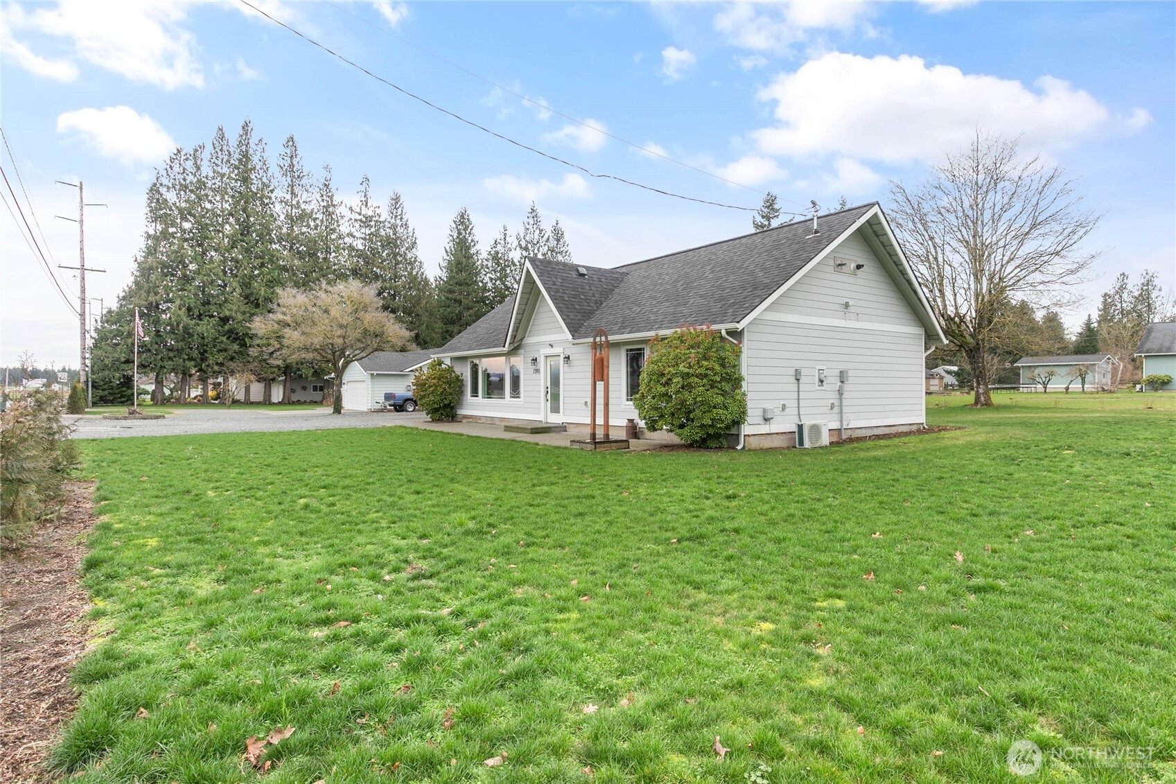 7393 Hannegan Road , Lynden, WA 98264