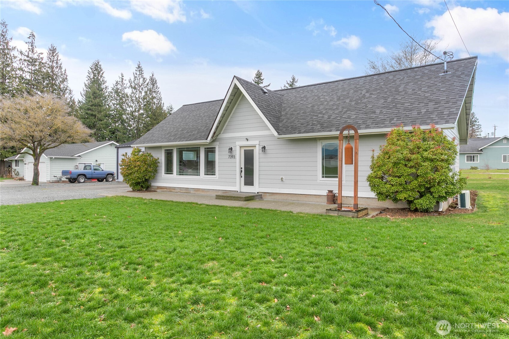 7393 Hannegan Road , Lynden, WA 98264