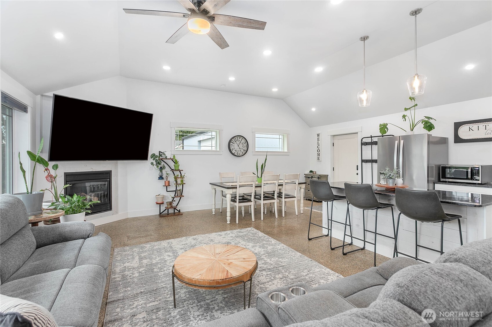 7393 Hannegan Road , Lynden, WA 98264