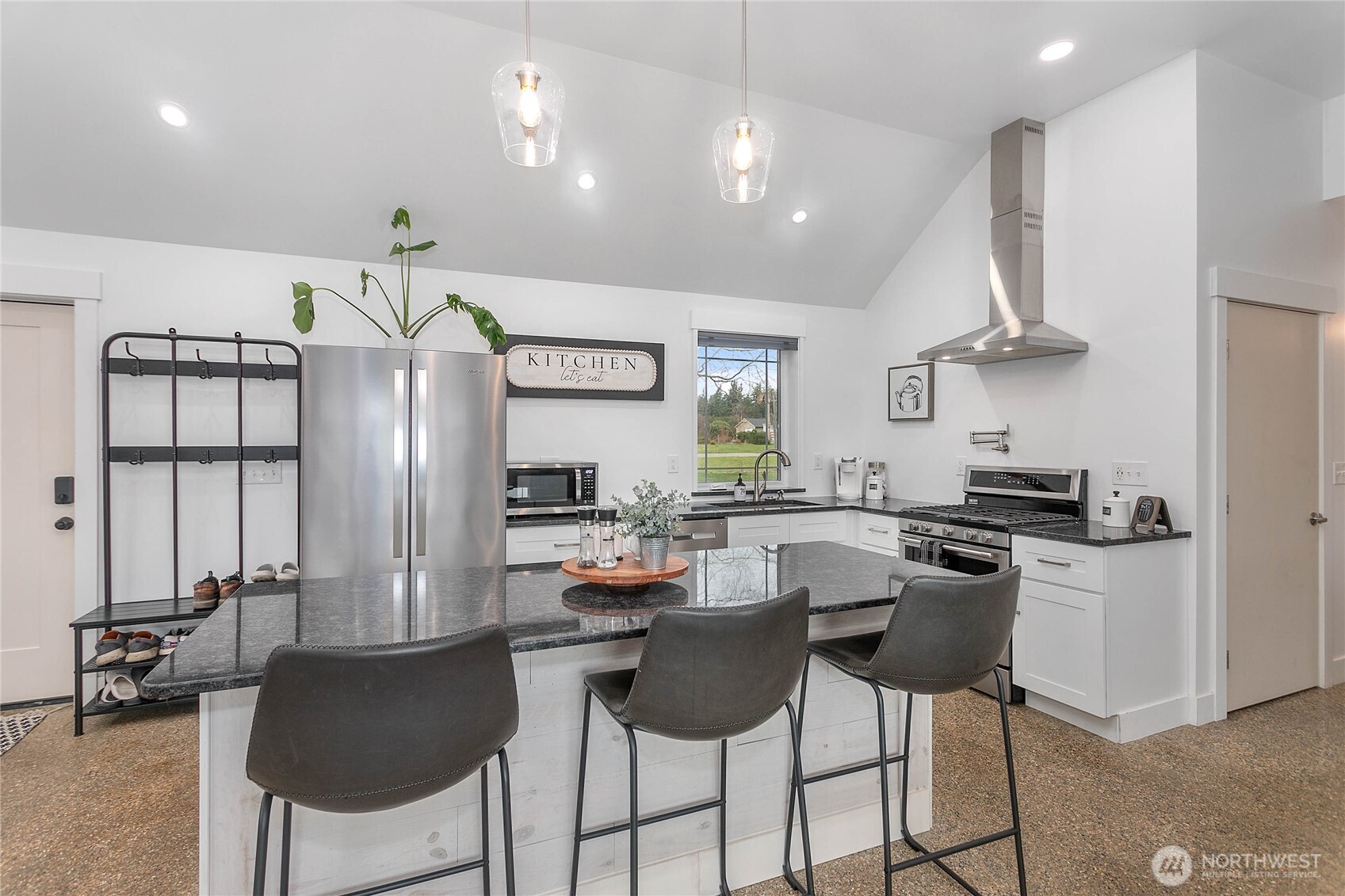 7393 Hannegan Road , Lynden, WA 98264