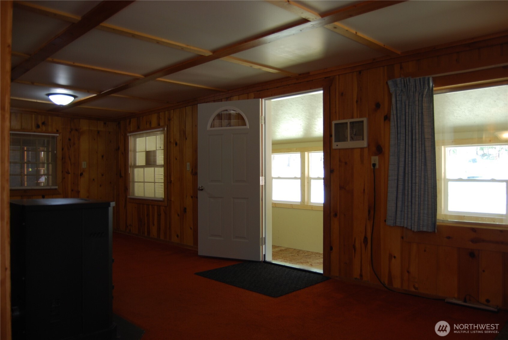 31 Summit Lake Rd , Tonasket, WA 98855