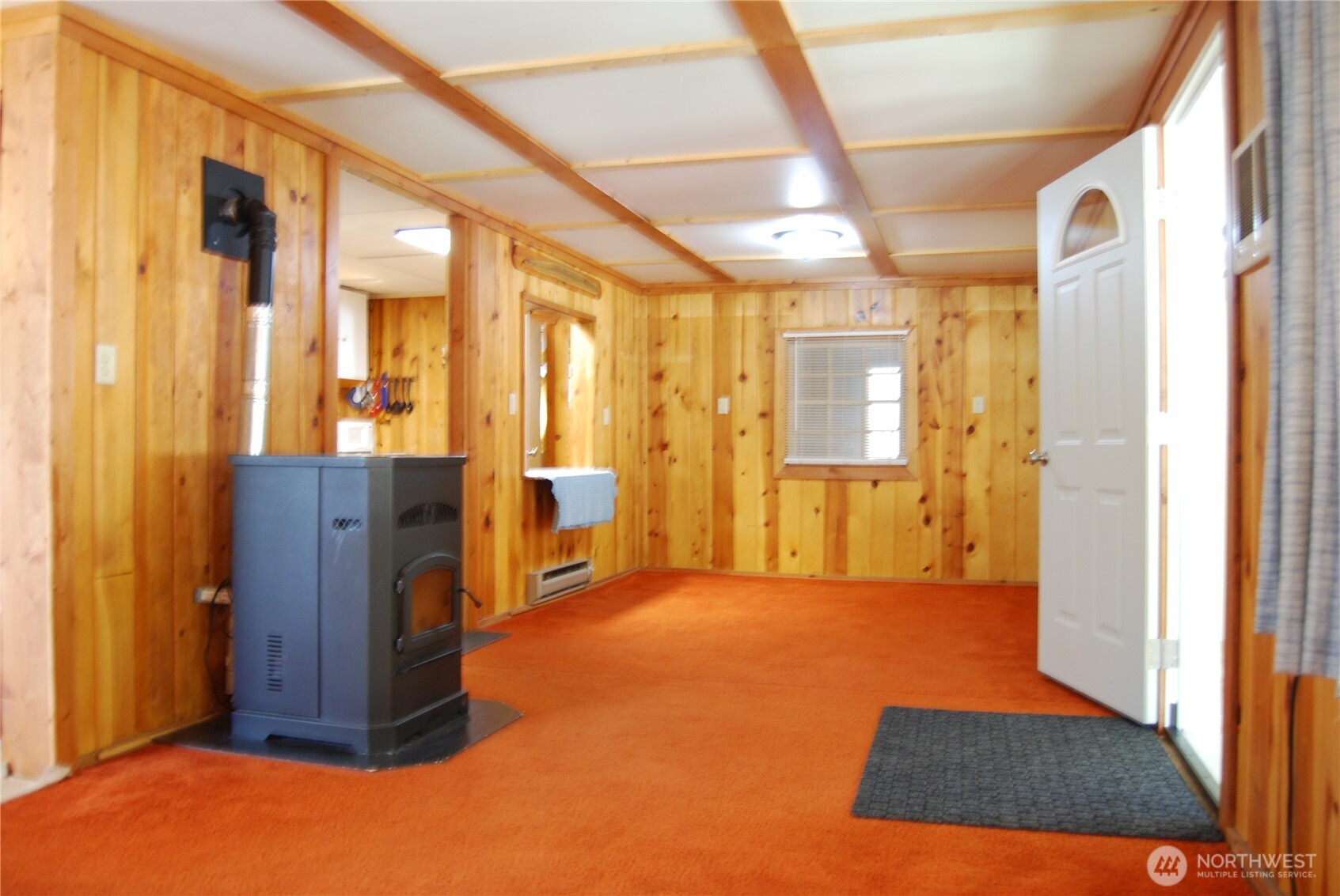 31 Summit Lake Rd , Tonasket, WA 98855
